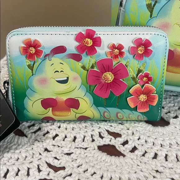 Loungefly Pixar Bugs Life 2Pc Set Bag & Wallet NEW - Picture 2 of 5